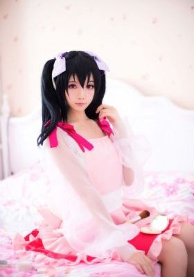 张津瑜吕知樾三部曲在哪里看_粤语中字在线观看