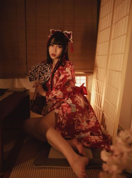 堕落女教师～淫辱の教室2攻略_1080免费在线播放