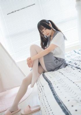 年轻的阿姨完整版_720高清在线观看