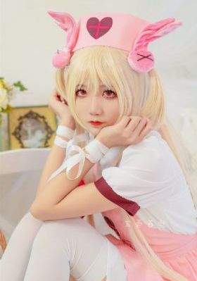 年轻的小姨子在线免费观看_在线观看视频
