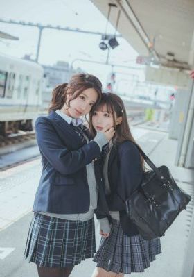 迷人少妇在线观看_BD韩语迅雷电影在线