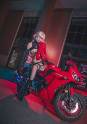 爸爸女儿和女儿的朋友_国产剧日韩电影在线